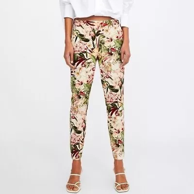 ZARA Floral Ankle Trouser Pants Size Small Tropical Print Slim Leg Foliage • $28.67