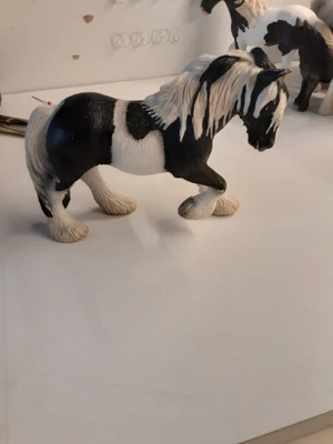 £8 • Buy Schleich Tinker Mare Black & White Shire Clydesdale 2003 Horse Figure Used  9