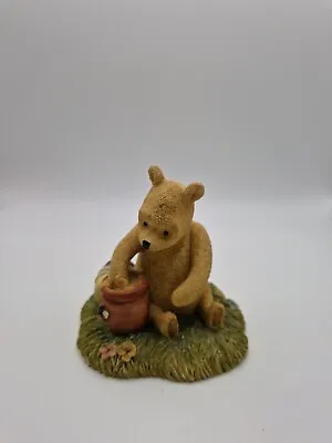 Disney Classic Winnie The Pooh Border Fine Arts Ornament Pooh With Honey Jar • $16.16