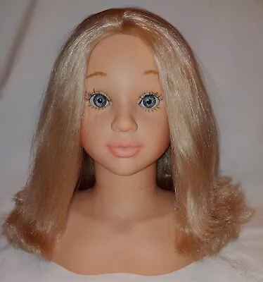 Theo Klein GmbH Blonde Hair Model Head Makeup Jewelry Mannequin 11  Beautiful  • $24.95
