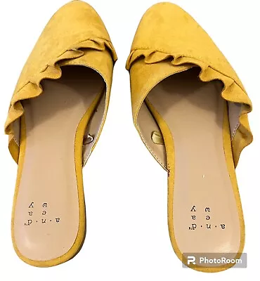 A New Day - Women's Suede Mustard Slip On Flat Shoes 6.5 • $15