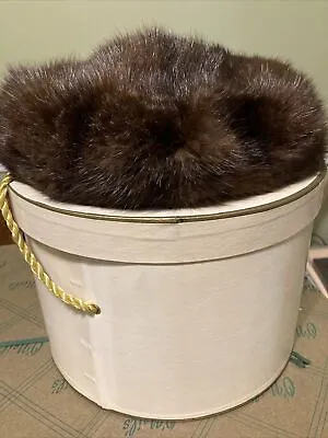 Vintage Well Made Dark Brown  Mink Fur Pillbox Hat Cap Beret Designer Fashion • $39