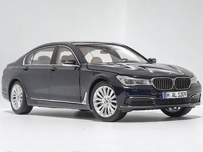 $119.98 • Buy 1:18 BMW 2016 7 Series 750Li Imperial Blue Dealer Edition