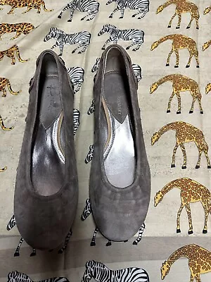 B Makowsky Remi Toupe & Brown Studded Leather Ballet Flats Sz 10 GUC • $20