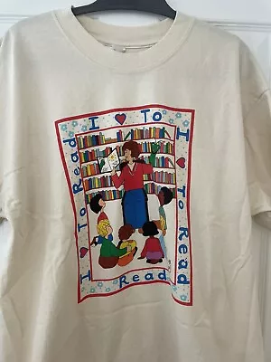 I Love To Read Books T Shirt Size XL • $13