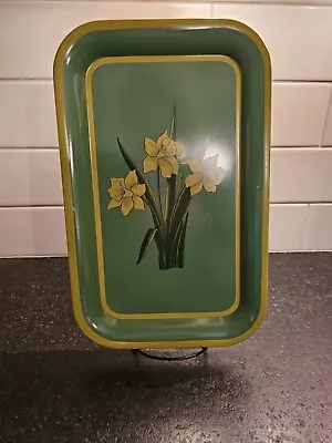VTG Green Metal Serving Tray With Yellow Daffodils • $16