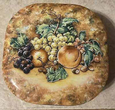 Vintage Daher Decorated Ware Tin Hinged Container Fruit Design Made In England • $9.95