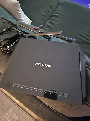 Netgear WiFi Router In Near New Cosmetic Condition • $35