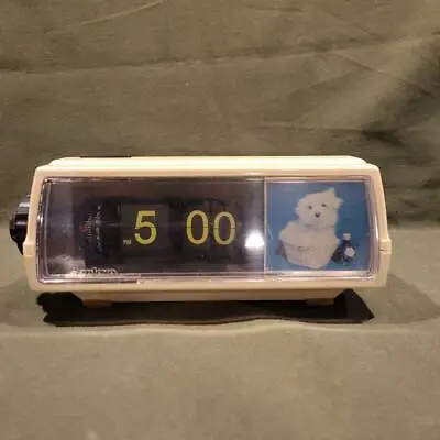 VINTAGE SANKYO White Flip Clock L105Z 50Hz 60Hz Maltese Dog Space Age Japan • $73.88