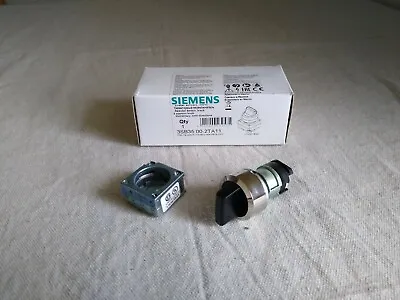 New Siemens 3sb35 00-2ta11 Selector Switch Black 3 Position  Momentary Knob • $25