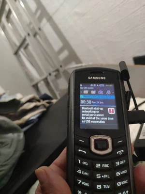 £23.30 • Buy Shock Proofe Samsung GT B2710 - Black (Unlocked) Mobile Phone