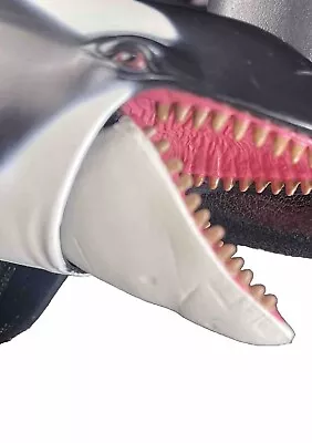 Toys R Us Chap Mei 11.5  Killer Whale Toy Moving Jaw  (H7) • $12