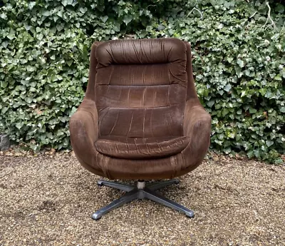 Vintage 1970's Danish Swivel Egg Chair • £335