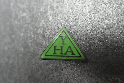 YHA Youth Hostel Pin Badge Button (L3B) • £4.49