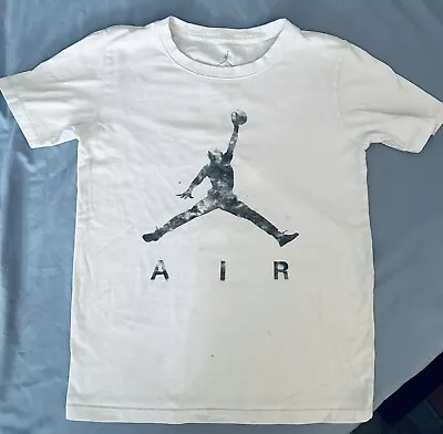 Nike Air Jordan T-Shirt Michael Jordan Youth White Medium 8/10 • $0.99
