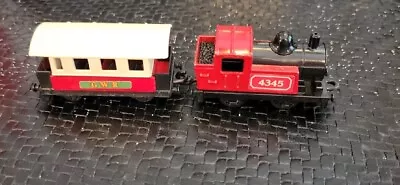 MATCHBOX-Lesney No. 43 Steam Loco & -No 44 Passenger Coach 1978superfast 0-4-0 • $11.99