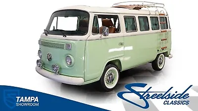 1994 Volkswagen Bus/Vanagon 13 Window Deluxe Bus • $31995