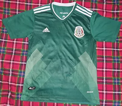 Mexico Football Jersey 2017/2018 Chicarito 14 • £30