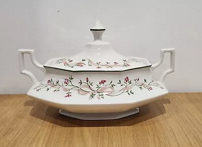 Eternal Beau By Johnson Brothers - Vegetable Tureen With Lid • £7.50