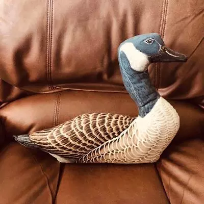 Canadian Snow Goose 16  Figural Throw Pillow Bed Chair Love Seat Decor Realistic • $16.96