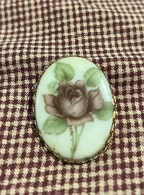 Vintage / Antique Hand Painted PINK ROSES Porcelain Oval Brooch Pin • $15