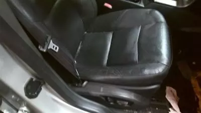 Passenger Front Seat 5 Cylinder Bucket Fits 04-11 VOLVO 40 SERIES 353606 • $475