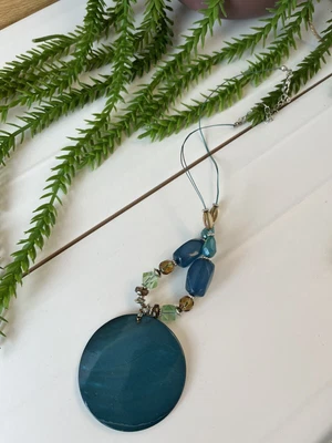 £8.99 • Buy Retro Bohemian Single Strand Cord Round Statement Shell Pendant Costume Necklace