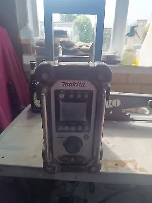 Makita Dmr102 Radio In Working Order Please Check The Photos. • £50