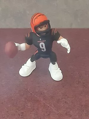 JOE BURROW Game Changers Mini 2 In. Figure Blind Box Cincinnati Bengals NFL • $11.99