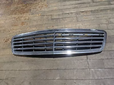 01 Mercedes Benz C Class Front Bumper Center Grille Grill Chrome OEM Replacement • $51