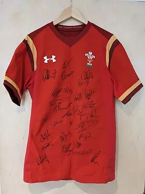 Wales Rugby Team Signed Shirt Limited Edition 2016  • £75