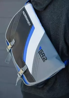 $152.90 • Buy Mass Effect Commander Shepard’s Normandy SR-2 Alliance Messenger Bag Backpack