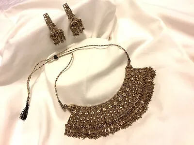 Genuine Vintage Bollywood Indian Necklace/earrings Set - Antique Gold & Stones • $49.73