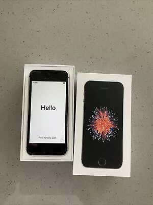 Apple IPhone SE - 64 GB - Space Gray (AT&T) • $9.99