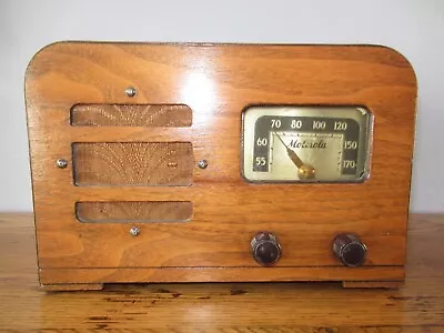 1930's Wooden Motorola Tube Radio-Tabletop-Model 49BT1 • $109