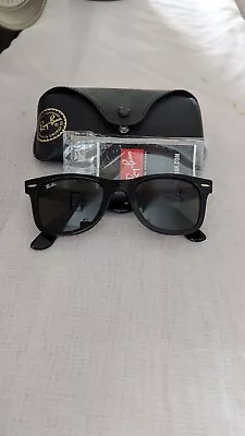 Ray-Ban Wayfarer Ease RB4340 601/58 50-22 Sunglasses • $75