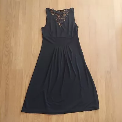 Isaac Mizrahi For Target Black Dress Sleeveless V-neck Knee Length Lace Small • $9.99