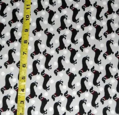 Fabric - Super Snuggle  Black Dachshunds On Gray  Cotton Flannel Bty - Cute! • $16.50