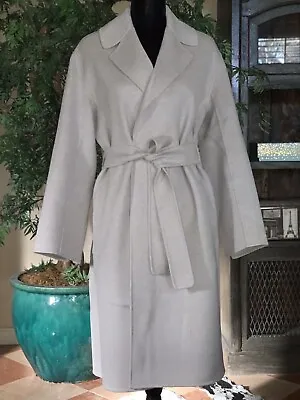 MAX MARA  Pearl Grey  Wool Coat Sz 8/40 Medium • $599