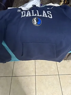 Nike Dallas Mavericks Men Small Hoodie Sweatshirt • $11