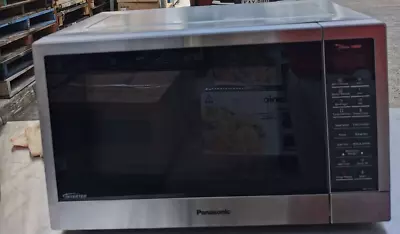 Genuine Panasonic NN-ST67JS Inverter  Microwave Oven 32L 1100W • $143.99