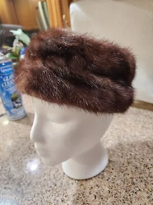 VTG DK CHESTNUT BROWN MINK FUR HAT DESIGNED By LORA • $19.99