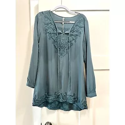 Monoreno Women's Size M Blue Gray Top Shirt Blouse Long Sleeve Tunic • $19