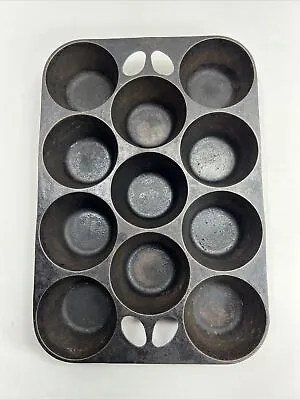 GRISWOLD NO.10 Cast Iron Vintage Popover Pan 949C Muffin 11 Count • $95.50