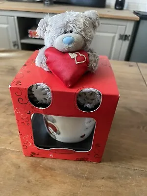Me To You Tatty Teddy With 'In Love' Mug In A Gift Box - Official • £9.99