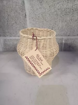 VINTAGE Mike Smith BASKET Pacific Northwest Artist Jug Weave  • $6