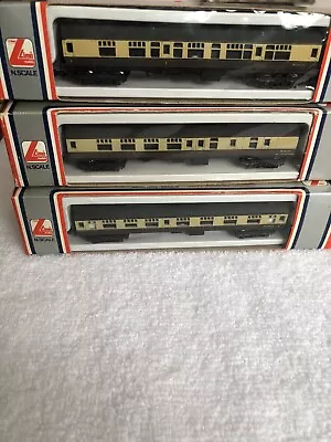 3 Lima N Gauge Coaches  • £14.99