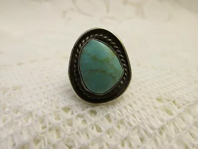 Beautiful Vintage Turquoise And Sterling Silver Ring Size 8 • $39.99