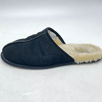 UGG MENS SZ 12 Australia 5172 Black Closed Toe Slip On Sheepskin Scuffs Slipper • $35