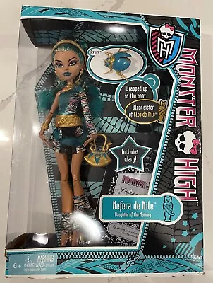 Monster High - Nefera De Nile • $275